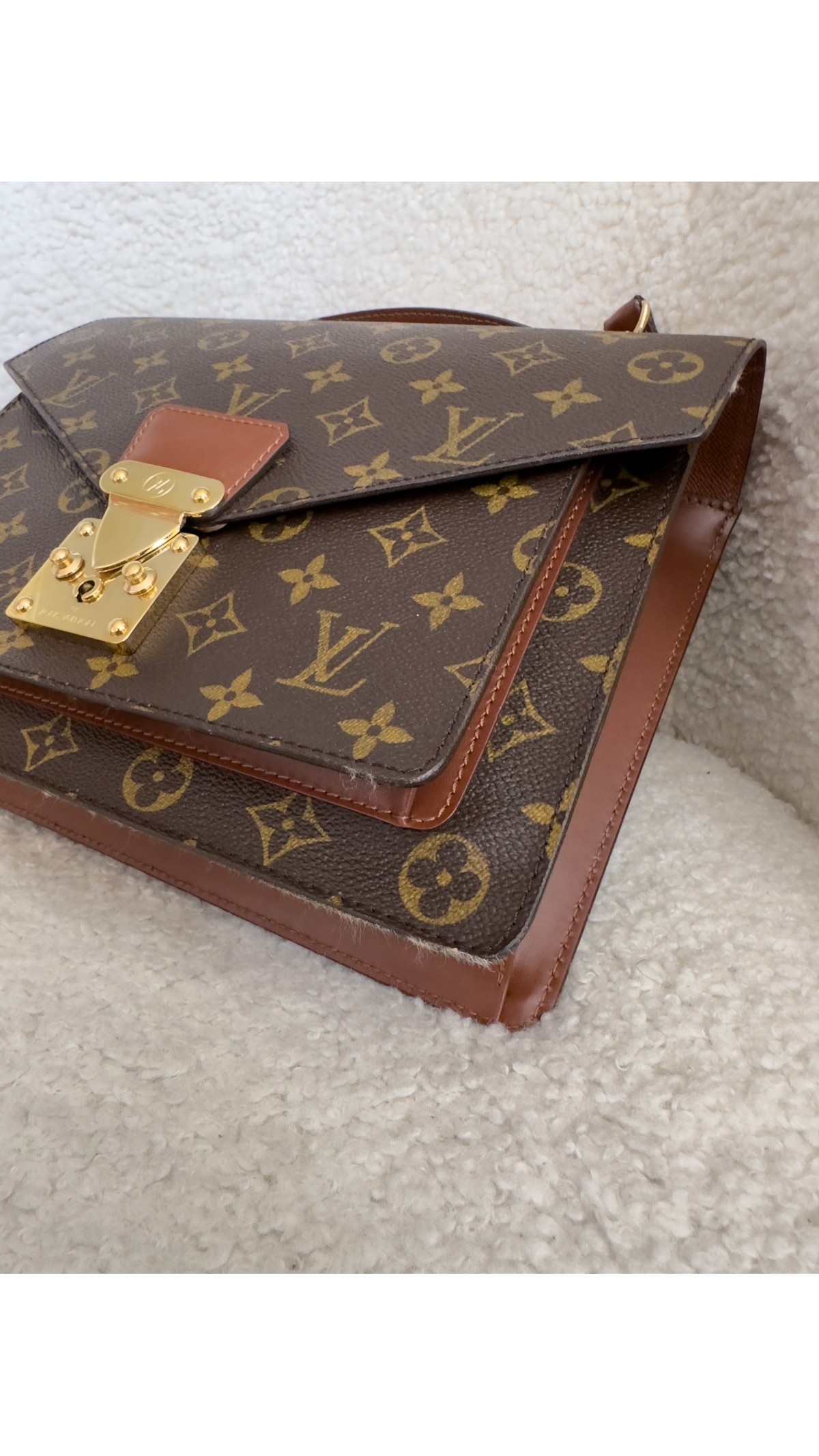 Louis Vuitton Monceau Shoulder Bag