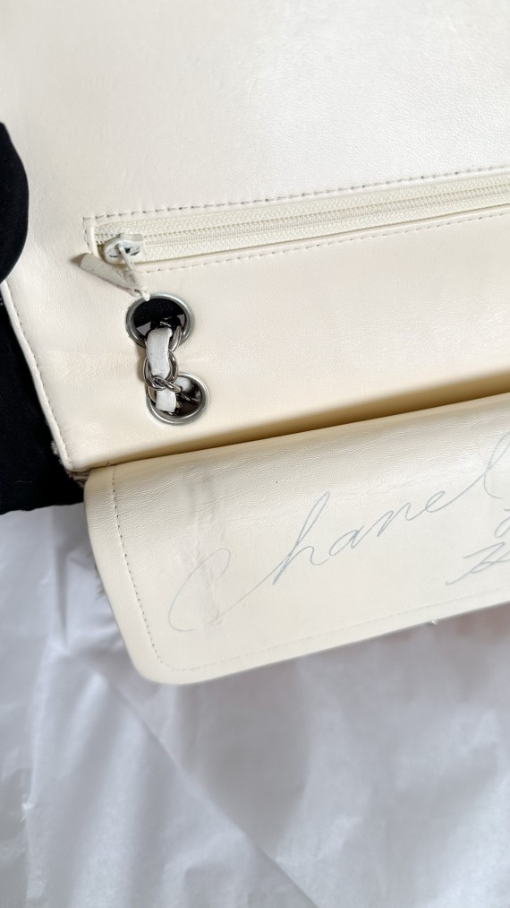 Chanel Tweed Classic Double Flap Size Medium