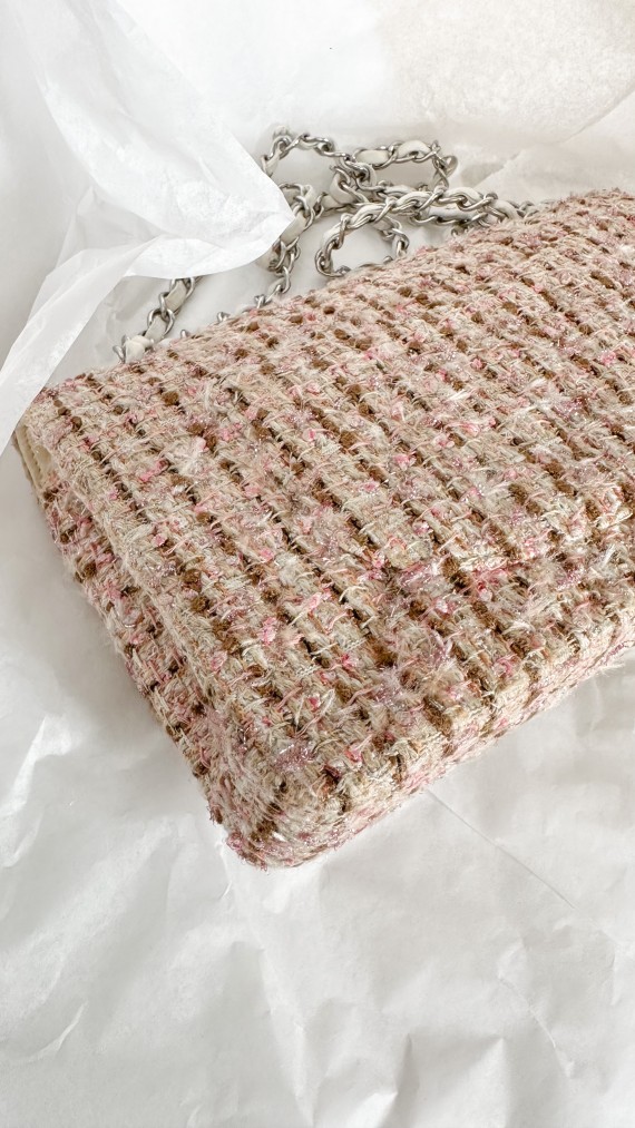 Chanel Tweed Classic Double Flap Size Medium