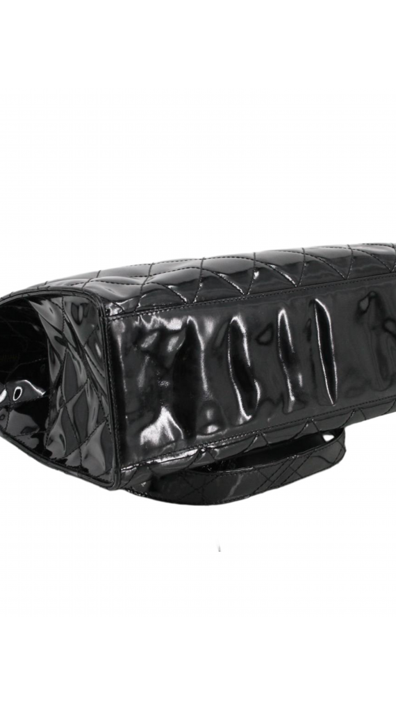 Chanel Shoulder Bag i Patent Leather