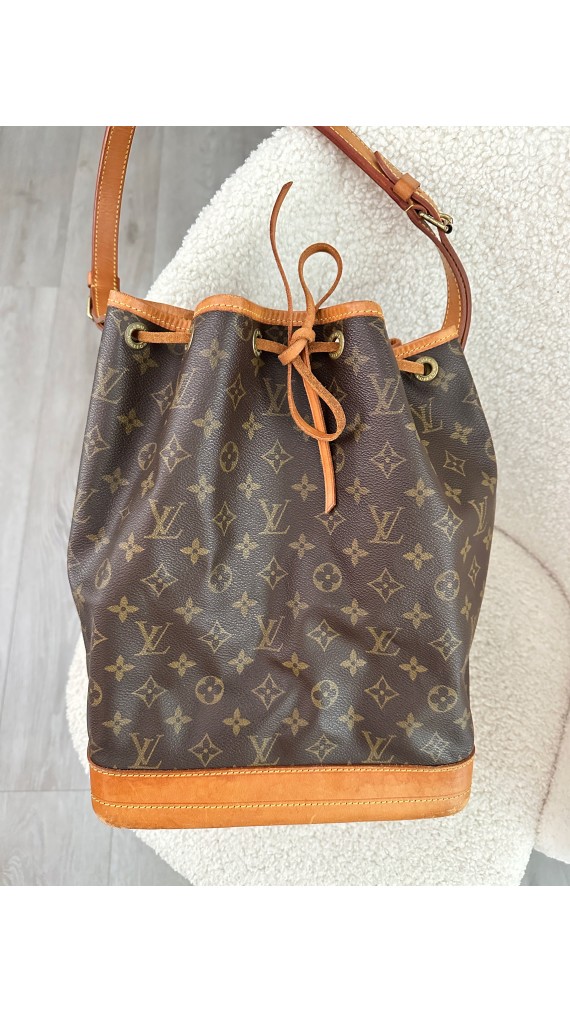 Louis Vuitton Noé Shoulder Bag