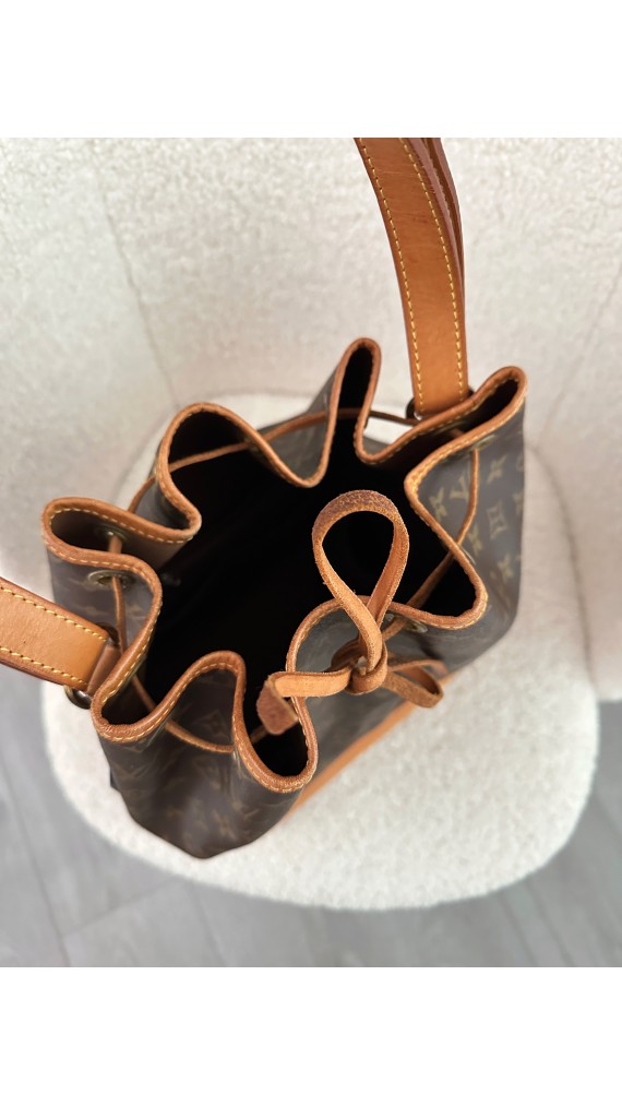 Louis Vuitton Noé Shoulder Bag