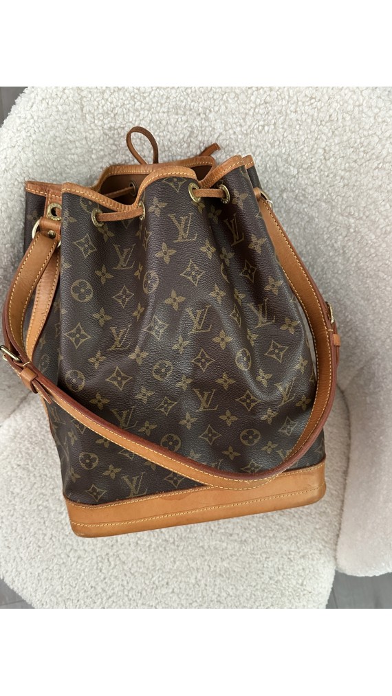 Louis Vuitton Noé Shoulder Bag