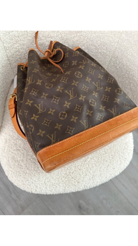 Louis Vuitton Noé Shoulder Bag