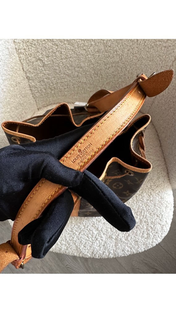 Louis Vuitton Noé Petit Bag