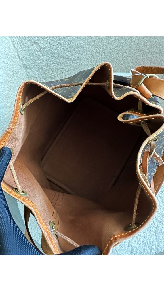 Louis Vuitton Noé Petit Bag
