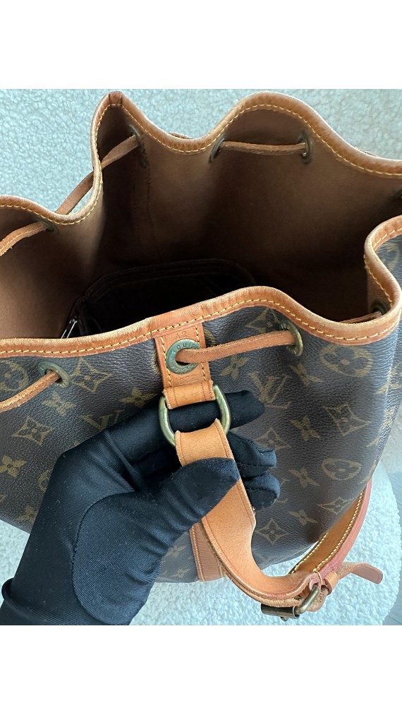 Louis Vuitton Noé GM Shoulder Bag