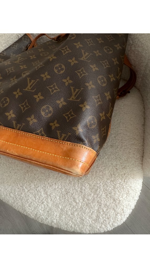 Louis Vuitton Noé GM Shoulder Bag