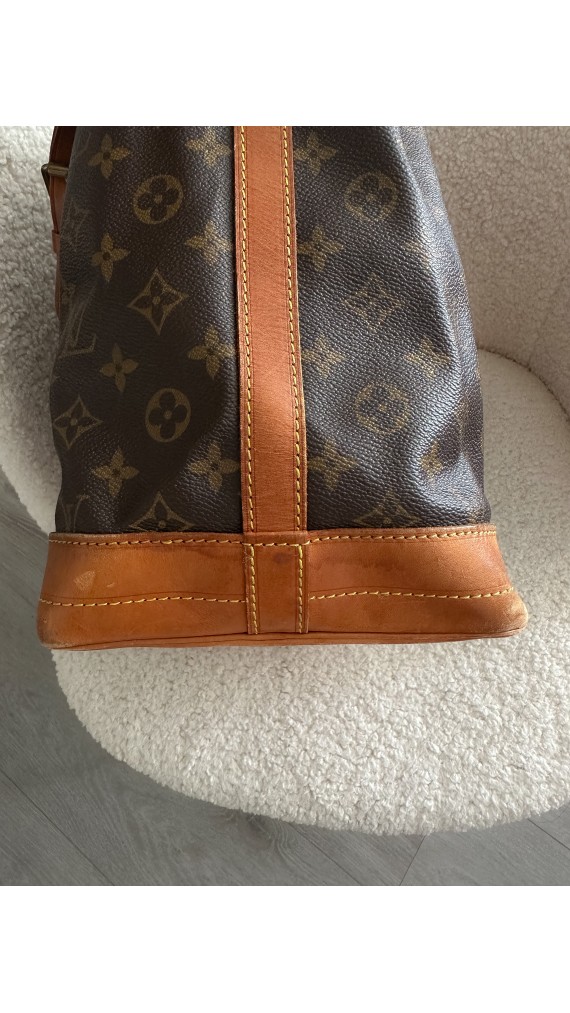Louis Vuitton Noé GM Shoulder Bag