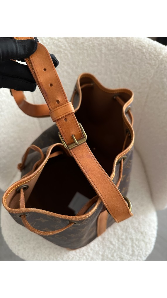 Louis Vuitton Noé GM Shoulder Bag