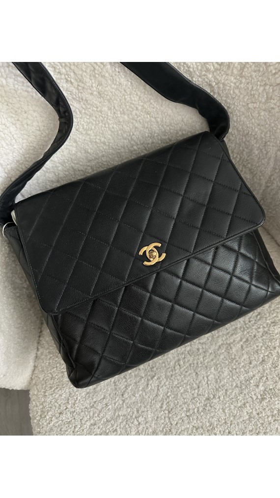 Chanel Caviar Single Flap Shoulder Bag