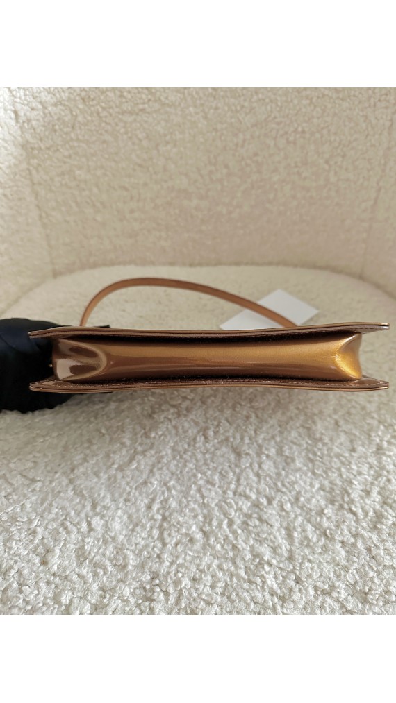 Louis Vuitton Vernis Pochette Bag