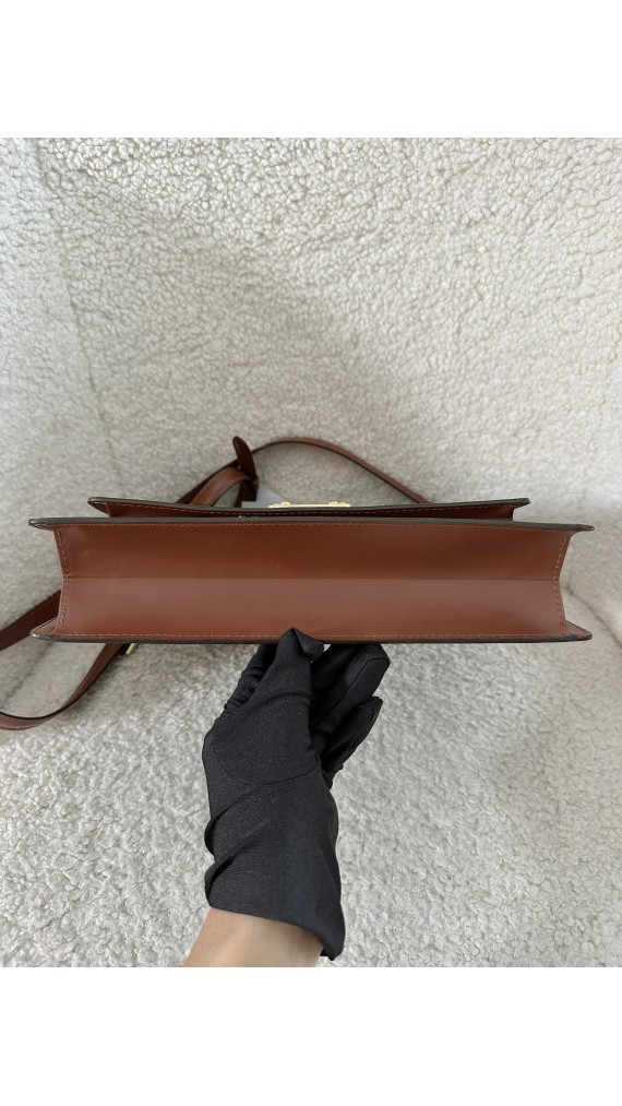 Louis Vuitton Monceau Shoulder Bag
