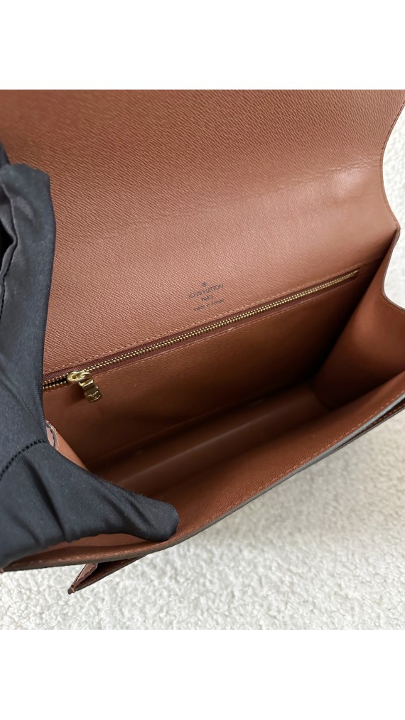 Louis Vuitton Monceau Shoulder Bag