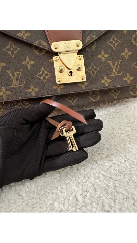 Louis Vuitton Monceau Shoulder Bag