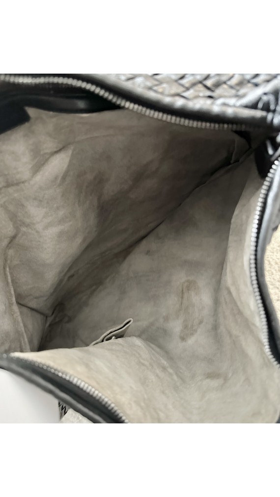 Bottega Veneta Hobo Bag Size Maxi