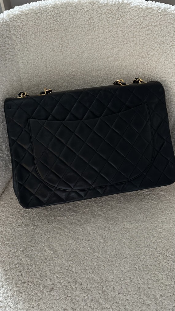 Chanel Vintage Jumbo Single Flap Bag