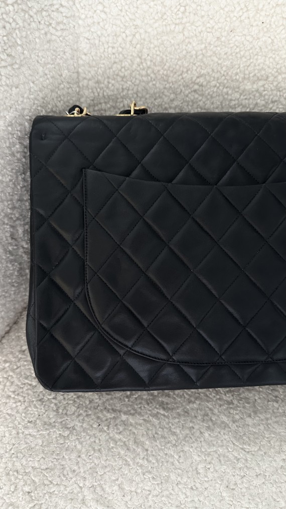 Chanel Vintage Jumbo Single Flap Bag