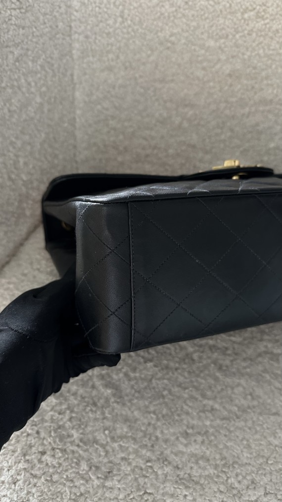 Chanel Vintage Jumbo Single Flap Bag