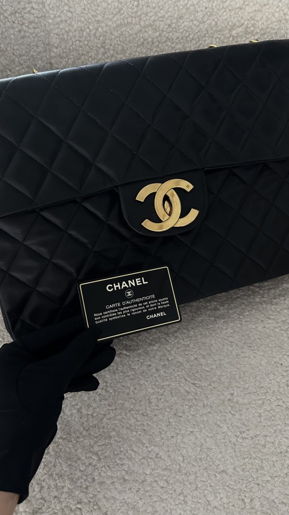 Chanel Vintage Jumbo Single Flap Bag