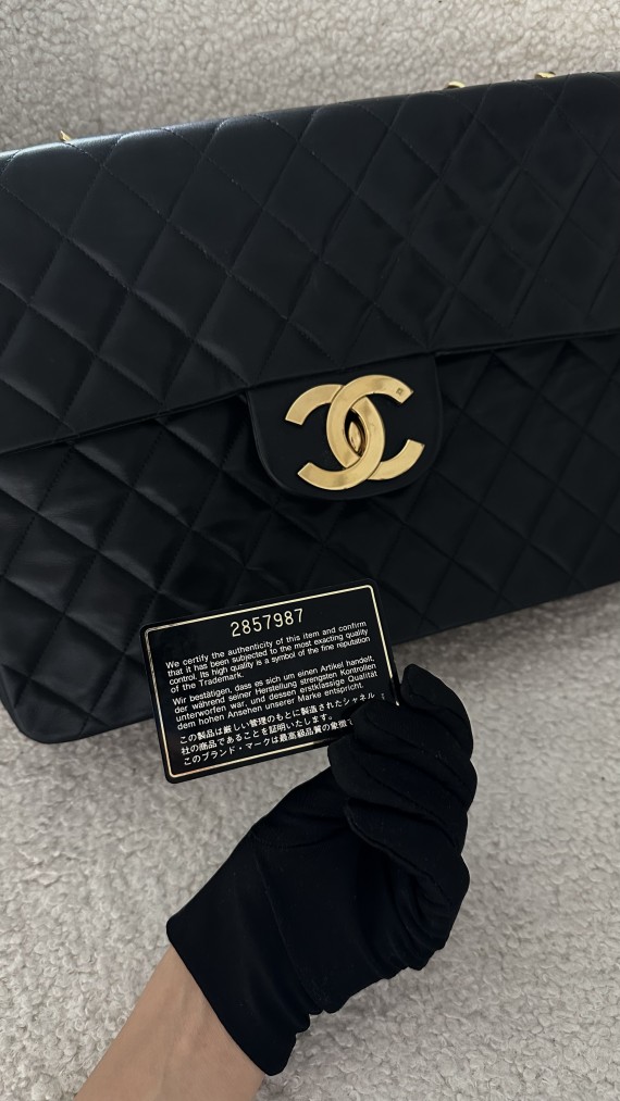 Chanel Vintage Jumbo Single Flap Bag