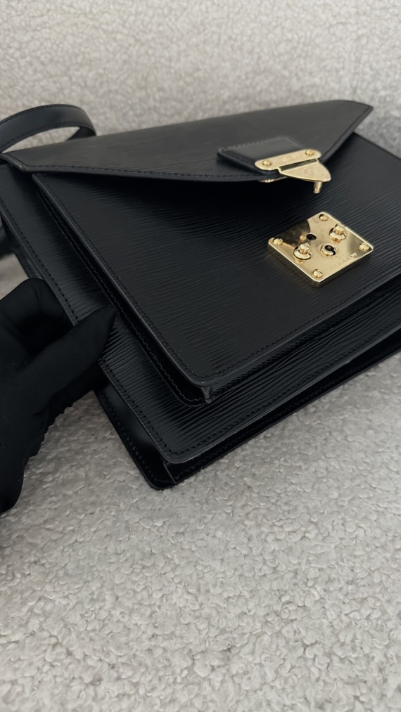 Louis Vuitton Monceau Shoulder Bag