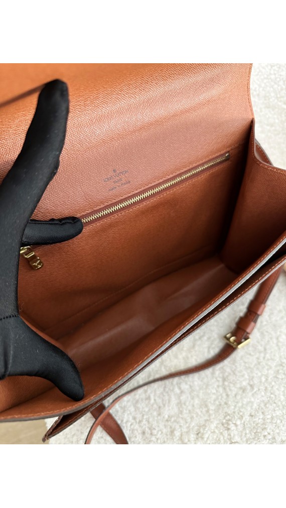 Louis Vuitton Monceau Shoulder Bag