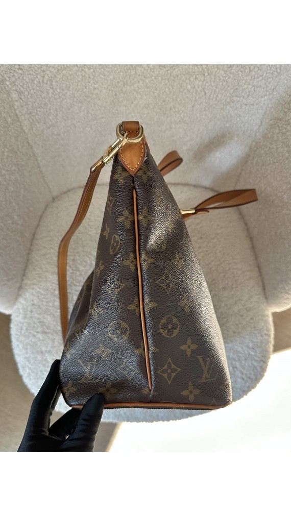 Louis Vuitton Palermo