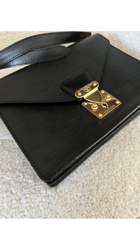Louis Vuitton Epi Shoulder Bag