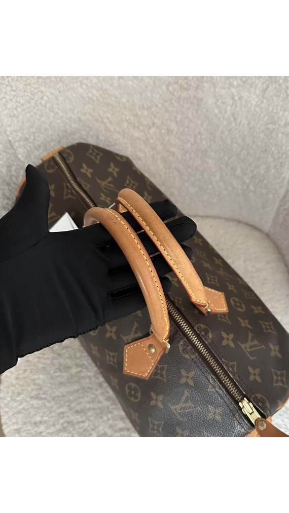 Louis Vuitton Speedy Size 35