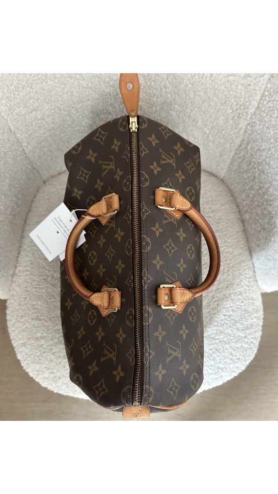 Louis Vuitton Speedy Size 35