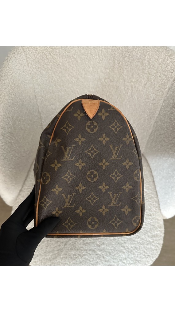 Louis Vuitton Speedy Size 35