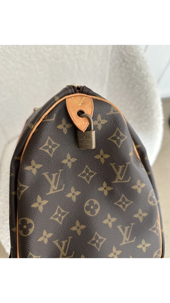 Louis Vuitton Speedy Size 35
