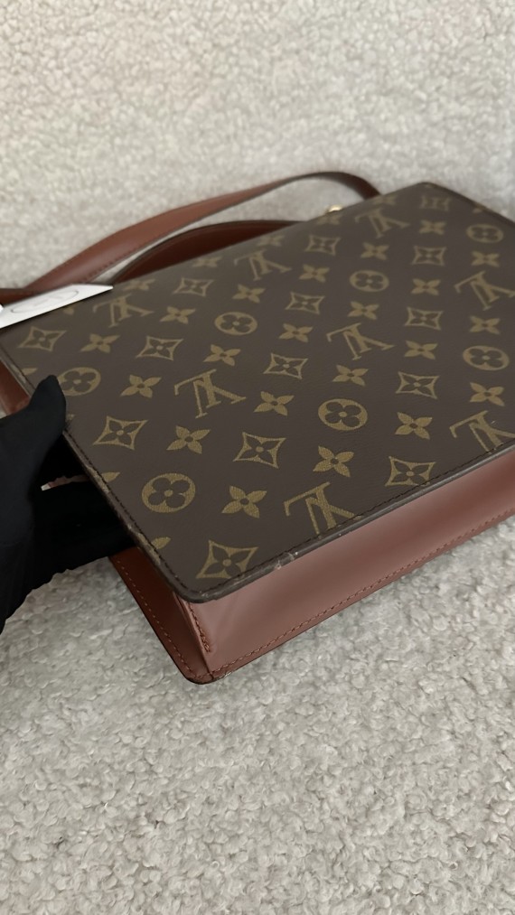 Louis Vuitton Monceau Shoulder Bag