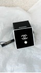 Chanel Brosje