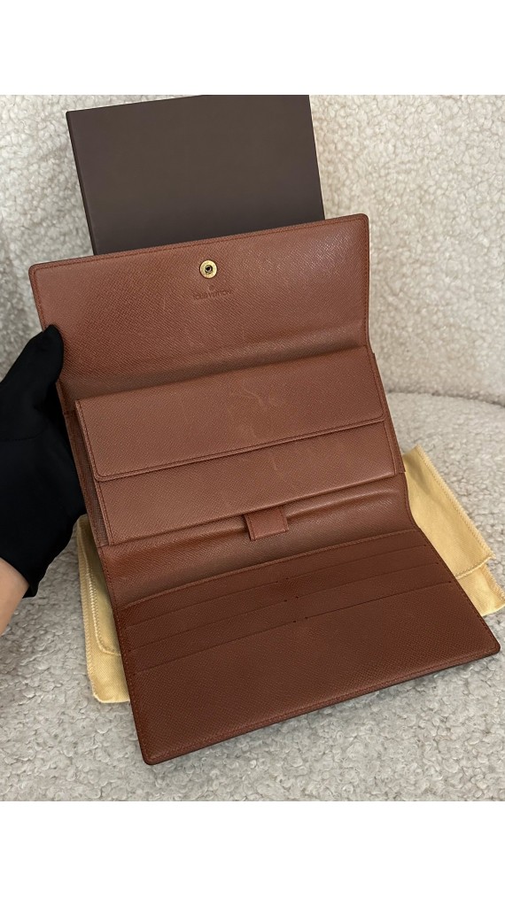 Louis Vuitton Lommebok