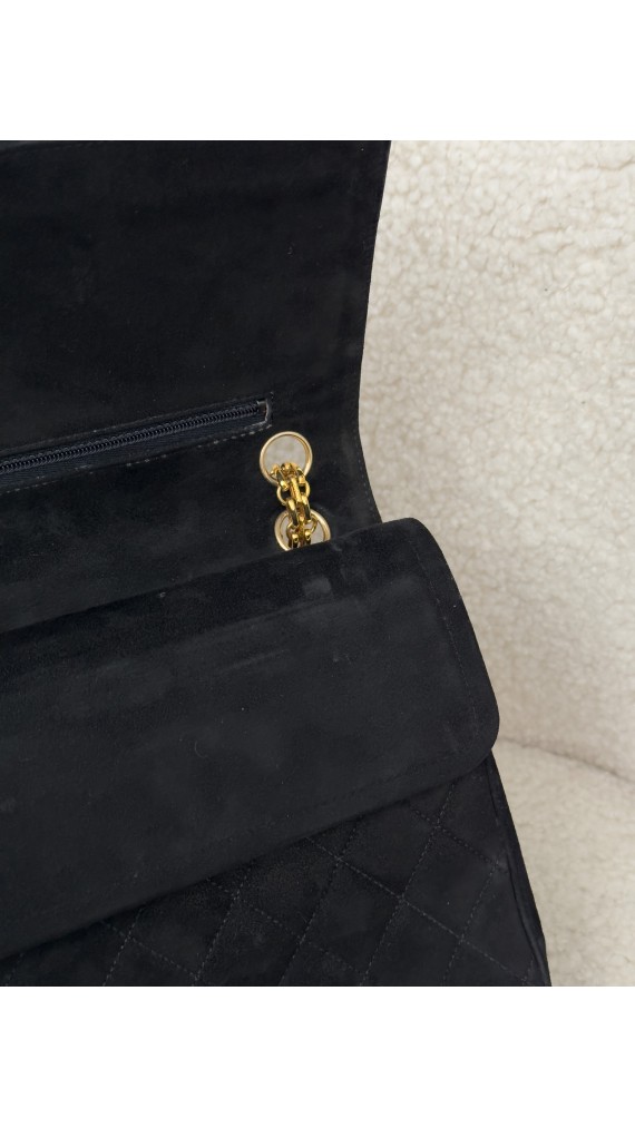 Chanel Classic Double Flap Bag Size Medium