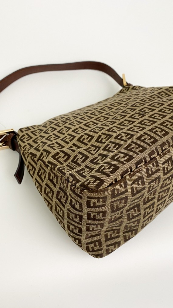 Fendi Baguette