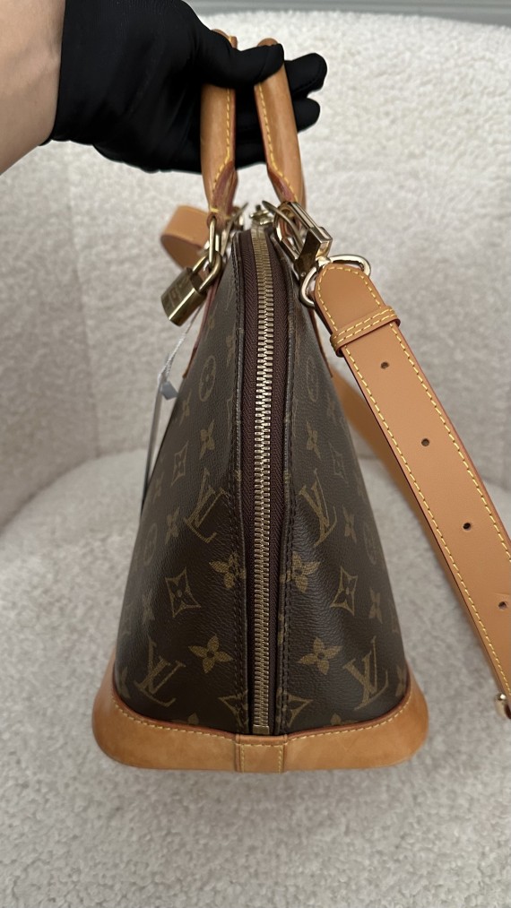 Louis Vuitton Alma PM Bag