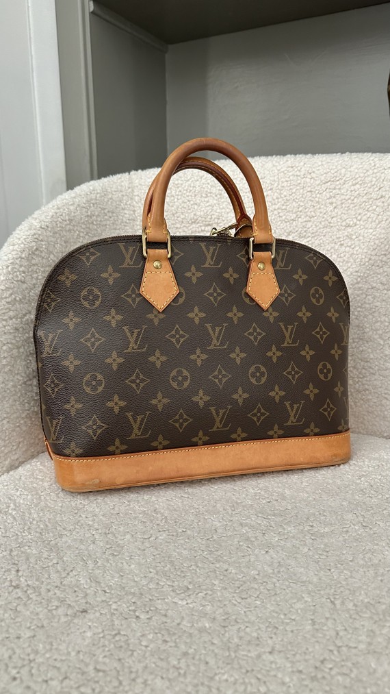 Louis Vuitton Alma PM Bag