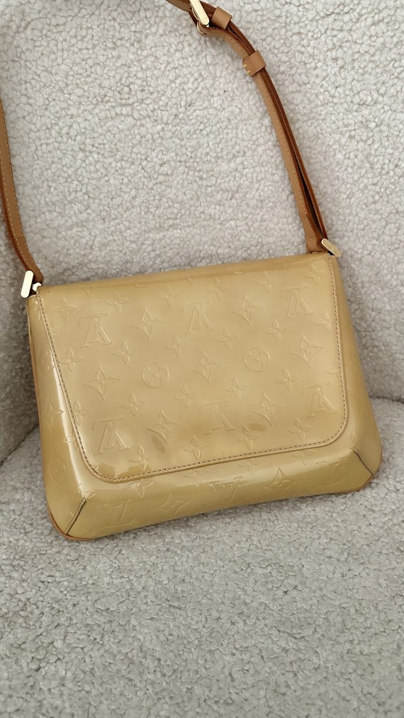 Louis Vuitton Vernis Shoulder Bag