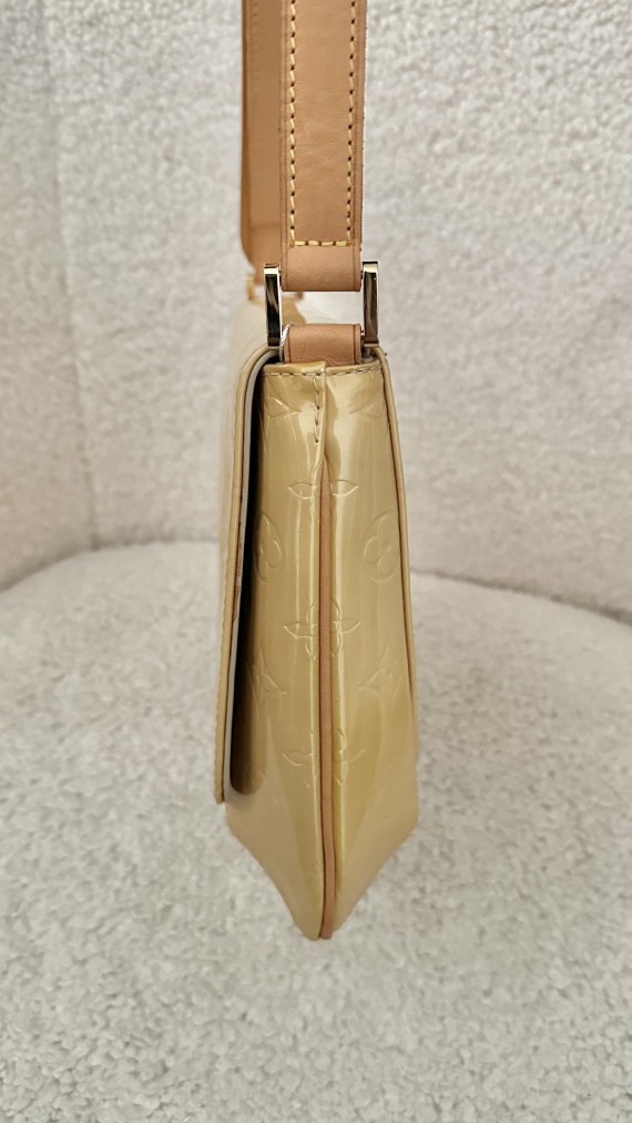 Louis Vuitton Vernis Shoulder Bag