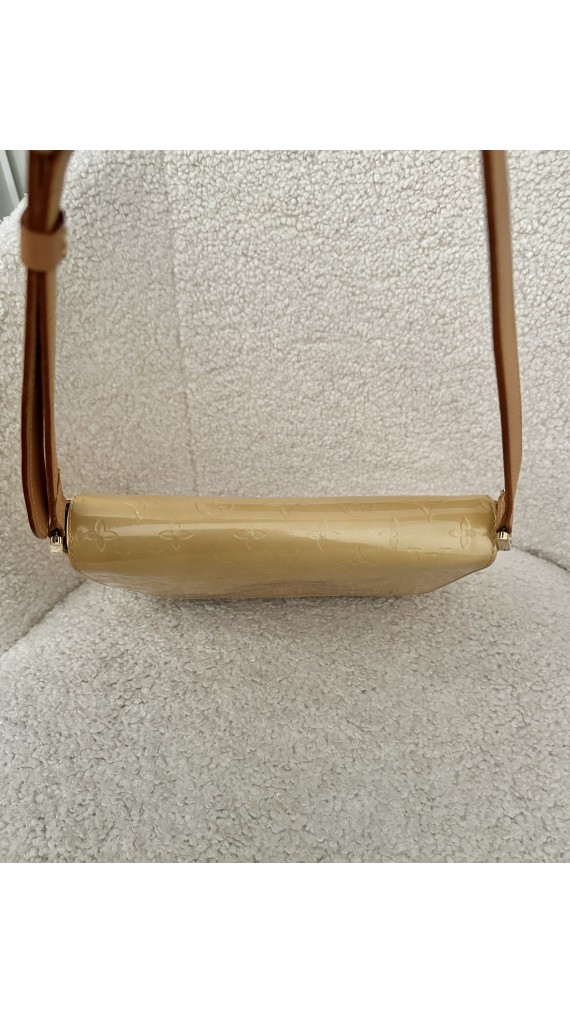 Louis Vuitton Vernis Shoulder Bag