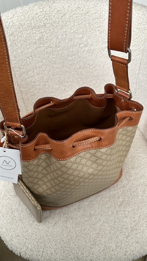 Celine Bucket Bag m. clutch