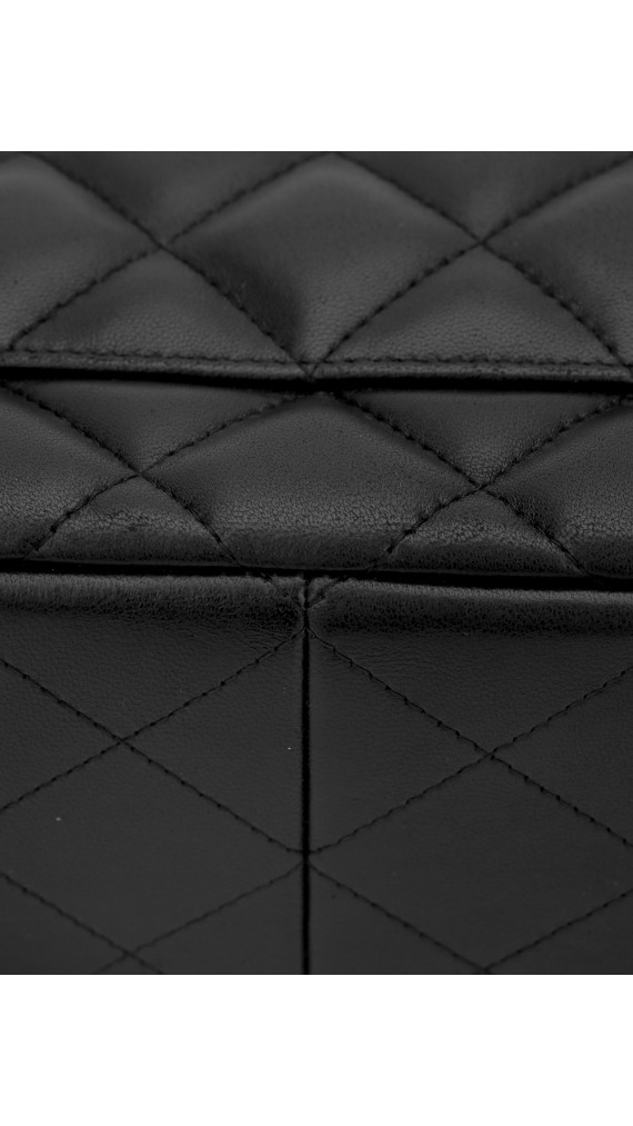 Chanel Classic Double Flap Bag Jumbo