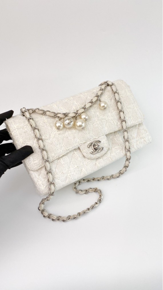 vintage chanel, chanel veske, autentisk designer vesker