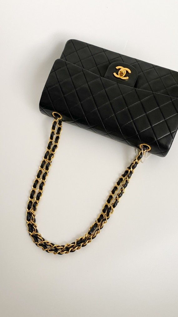 Chanel Classic Double Flap Bag Medium