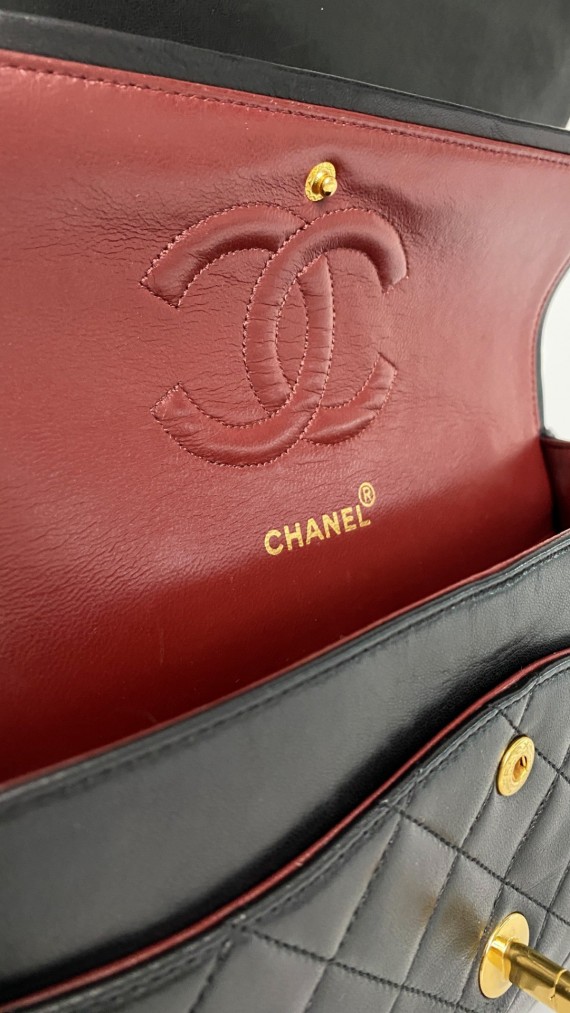 Chanel Classic Double Flap Bag Medium