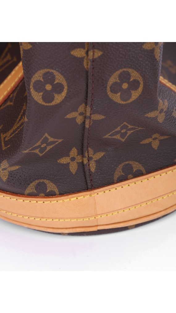 Louis Vuitton Bucket Bag m. clutch