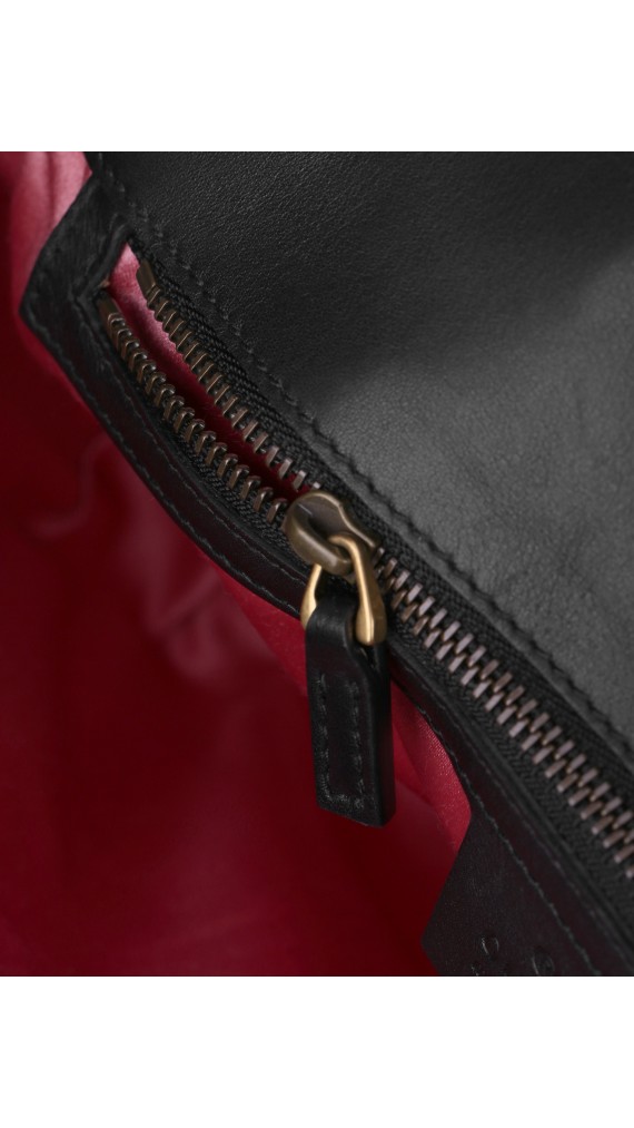 Gucci Marmont Shoulder Bag Size Small